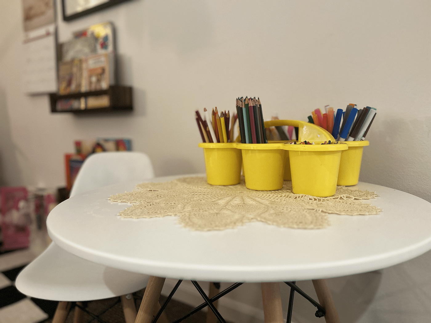 coloring pencils used in play therapy